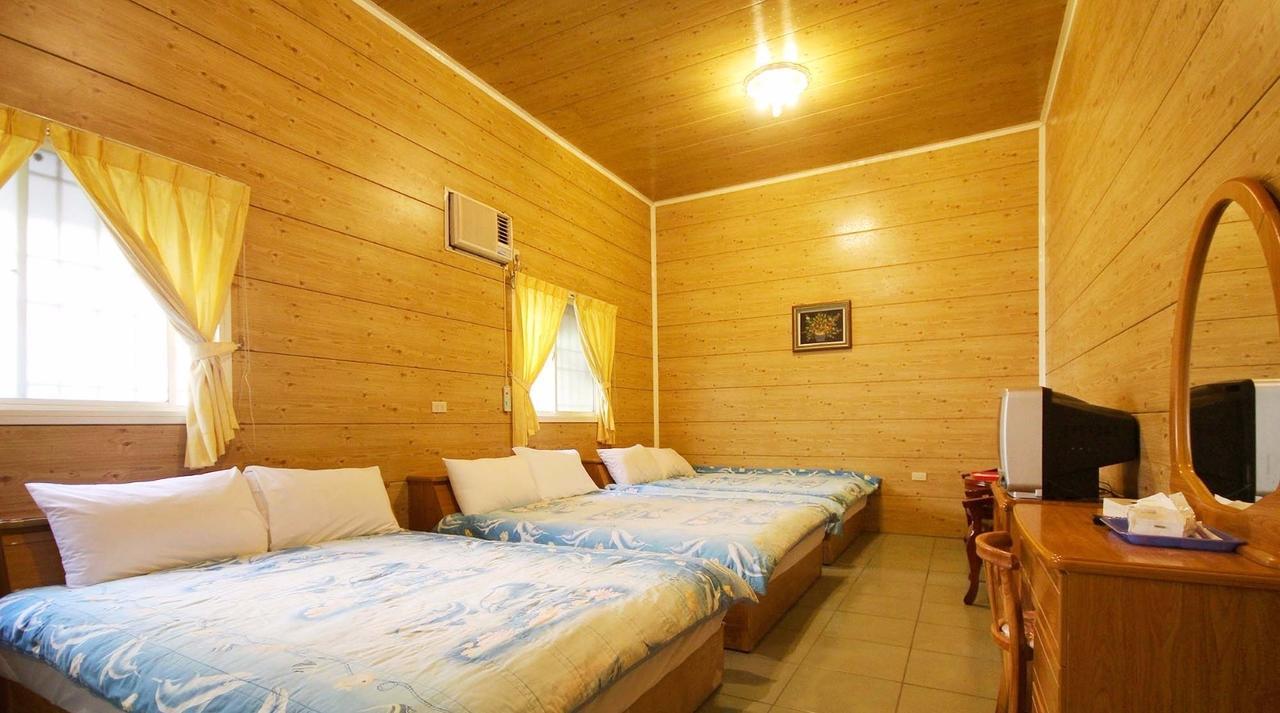 Sun Moon Lake Wild Flower Bed and Breakfast Yuchi Exterior foto